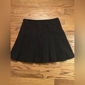 Minimalist Y2K Era Women’s Sz S Preppy Sporty Black Pleated Mini Tennis Skirt